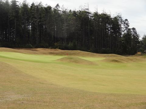 OldMac18Punchbowlfromapproach