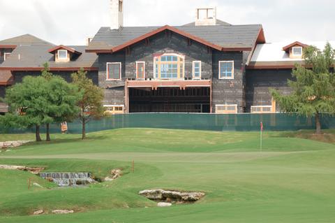 uoftexasclubhouse.jpg uoftexasclubhouse.jpg